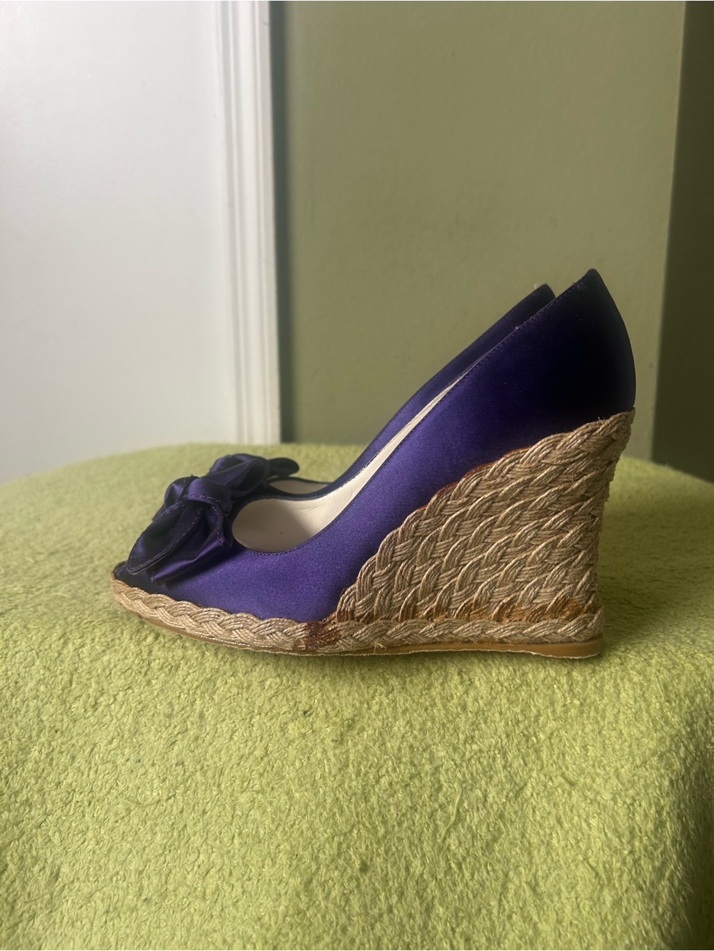 Stuart Weitzman Purple Satin/Leather Peep-Toe Wedge Espadrilles with Bow Sz 7.5
